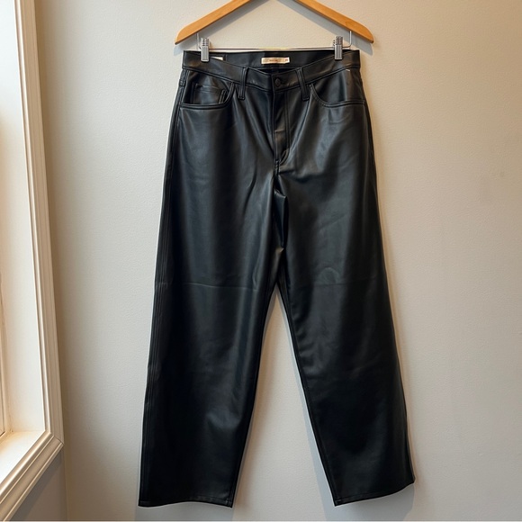 Levi’s FAUX LEATHER BAGGY DAD WOMEN'S PANTS - Picture 5 of 15